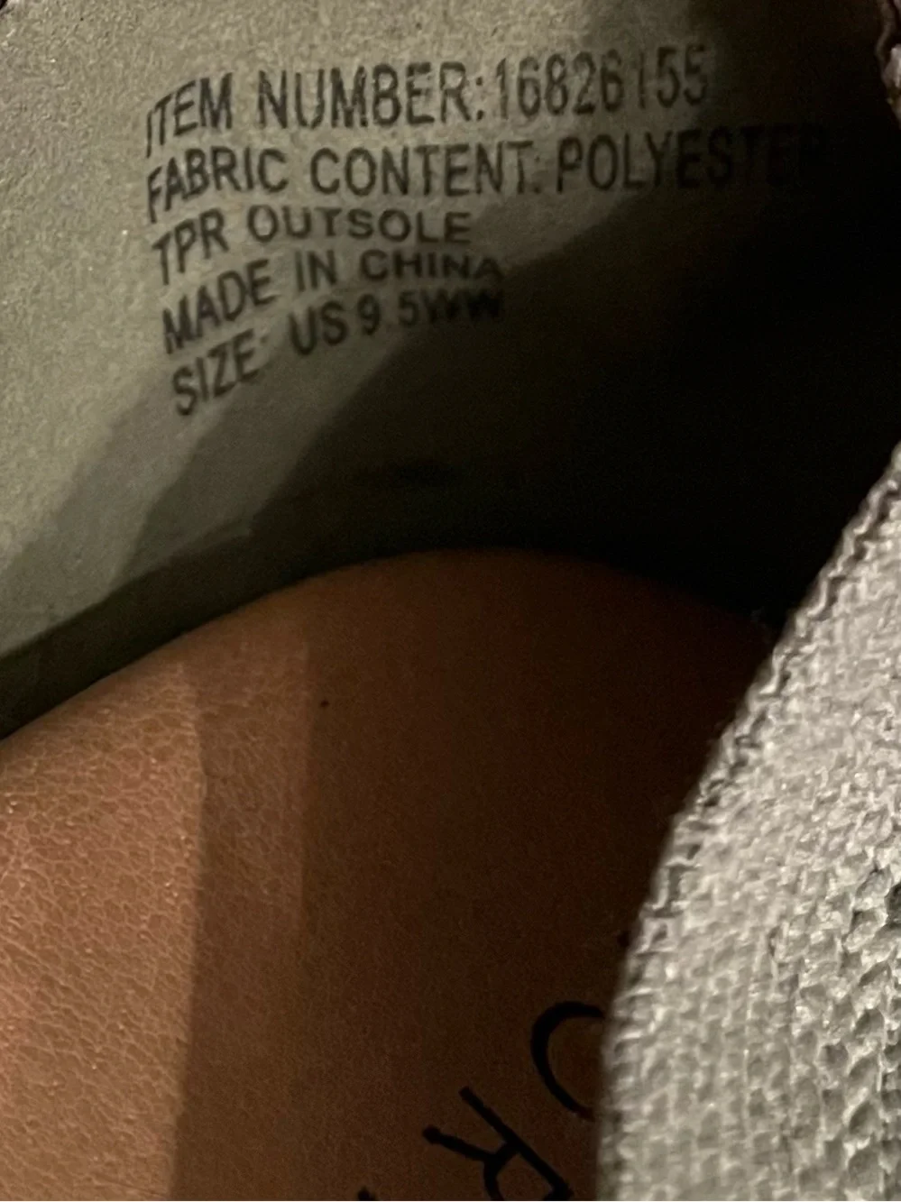NWT Women’s Knit Camo Slip-On Flats Gray Camo Print Size 9.5
